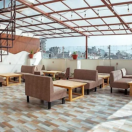 Kusum Airport Hotel