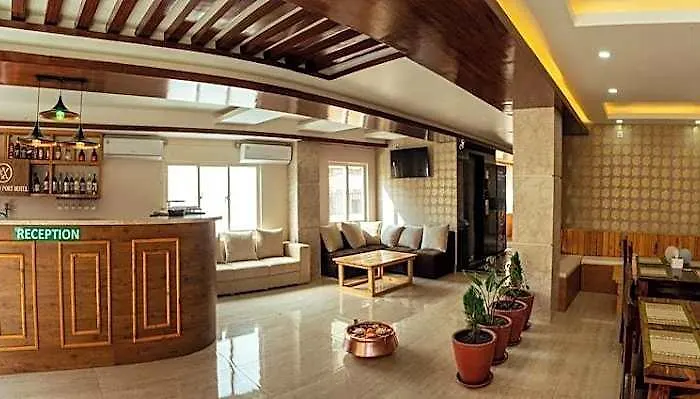 Hotel Kusum Airport 2*